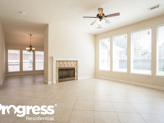 2nd image of 17903 Oakland Mills Dr