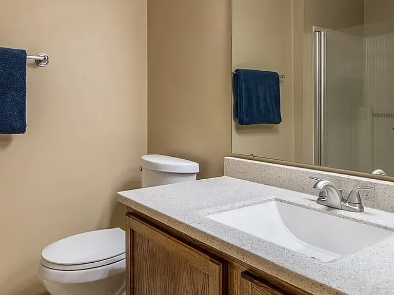 355 Murrays Ln — Photo 11
