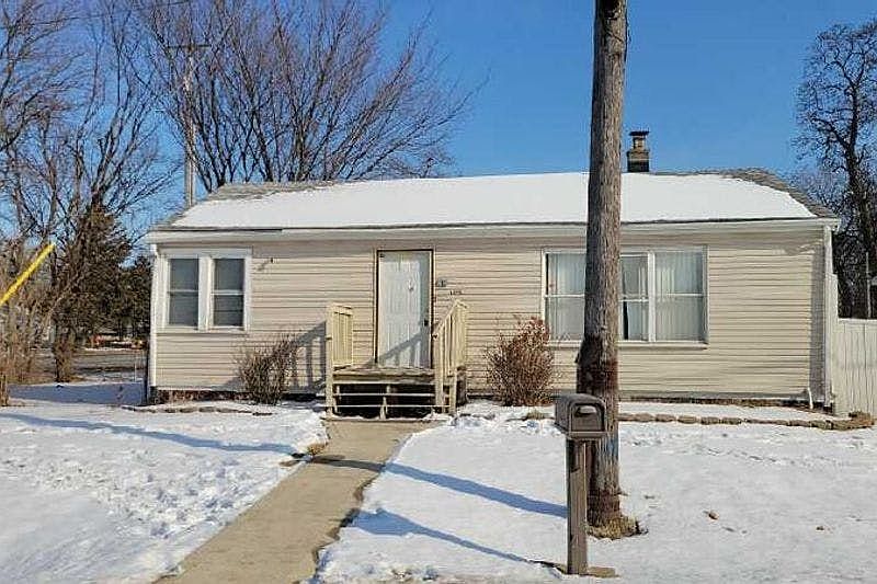 1st image of 14701 E Riverside Dr