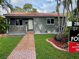 72 Bentley Dr, Miami Springs, FL 33166