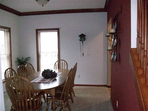 5th image of 16126 Easton Ct