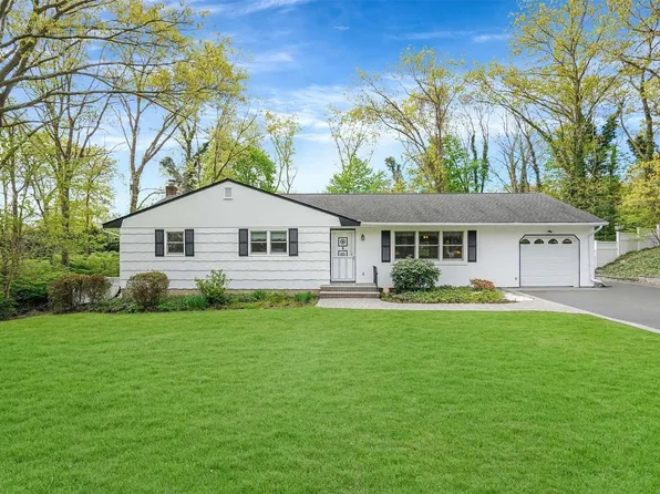 6 Judith Court, Rocky Point, NY 11778