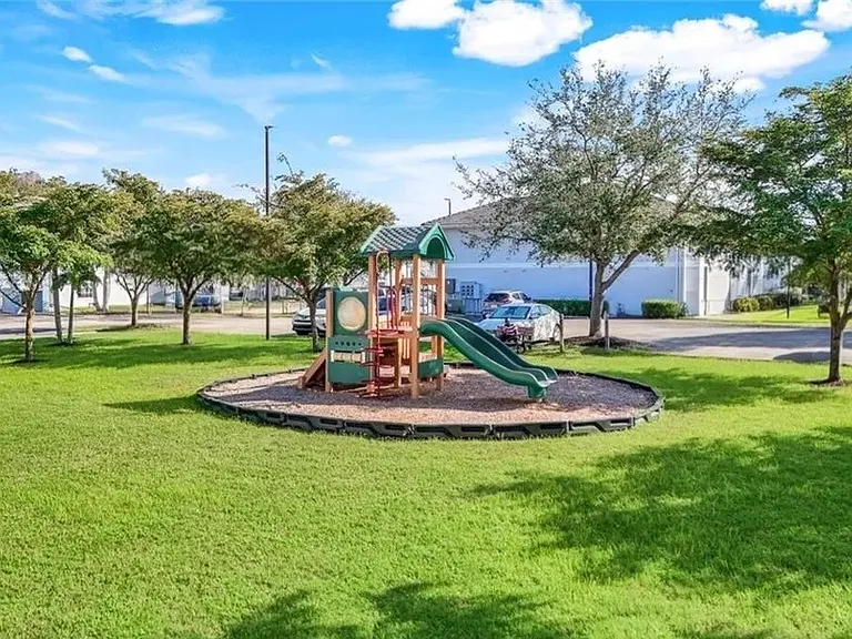 8407 Bernwood Cove Loop #503 — Photo 11