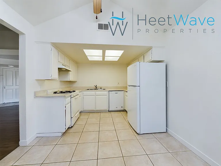 5025 Comanche Dr — Photo 34