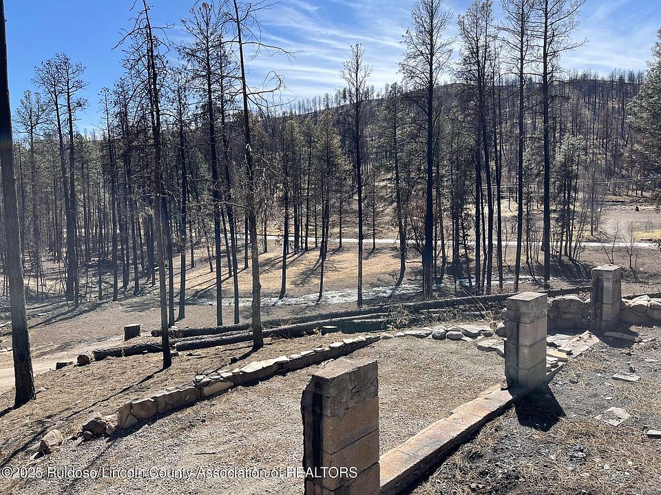 2nd image of 130 Half Circle Dr