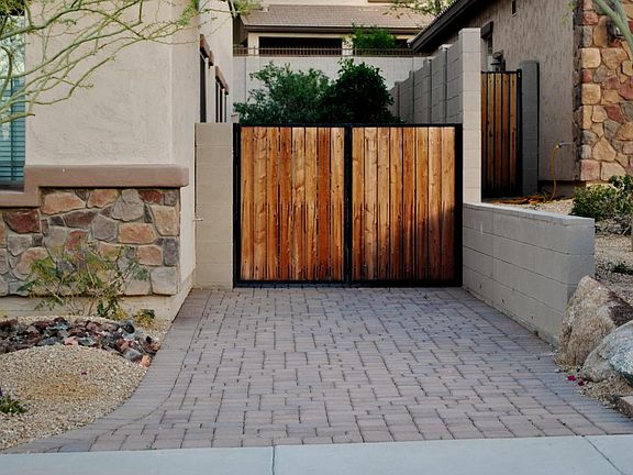 4th image of 26911 N 88th Ln