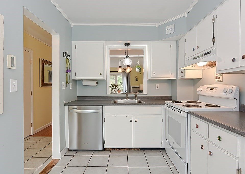 41 Foundry St APT 154, South Easton, MA 02375 Zillow