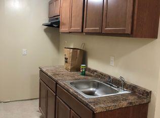 212 Farmington Ave #2, Cranston, RI 02920