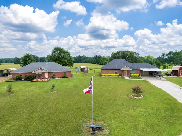 6888 Fm 2888, Naples, TX 75568