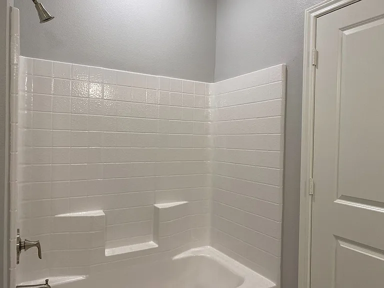 307 Ford St — Photo 12
