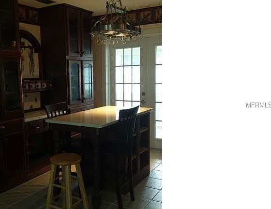 3rd image of 633 Kendall Way