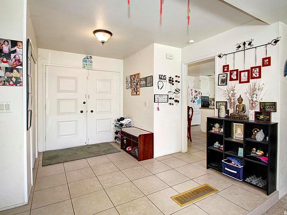 5th image of 8133 Arroyo Way