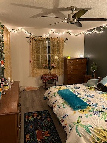 1st image of 2999 Sir Hamilton Cir #9