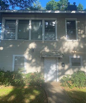 2nd image of 430 Florida Blvd APT B