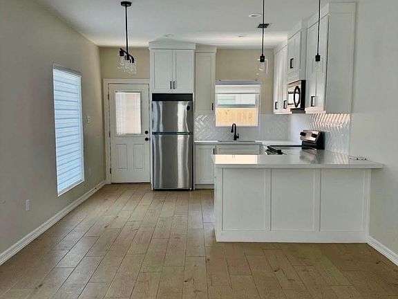2nd image of 2108 Cassandra St #4