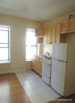 Rented by Bohemia Realty Group | media 20