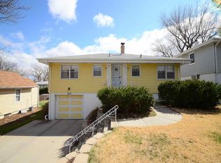 2817 S 38th Ave, Omaha, NE 68105