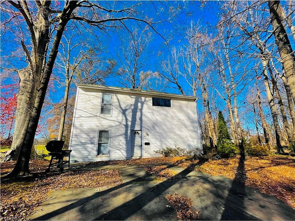 1st image of 1421 Bogart St #A