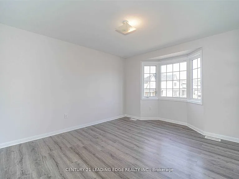 75 Henry Smith Ave — Photo 20