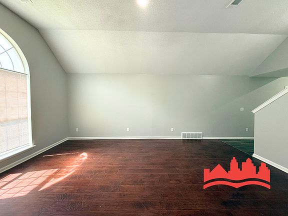5th image of 4439 Lunsford Dr