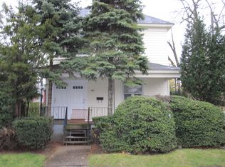 472 Front St, Hempstead, NY 11550