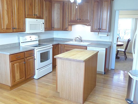5th image of 3915 Prange Dr