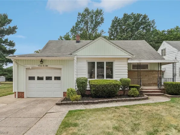 2250 Green Ridge Dr, Wickliffe, OH 44092