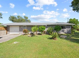 354 Park Lane Dr, North Fort Myers, FL 33917