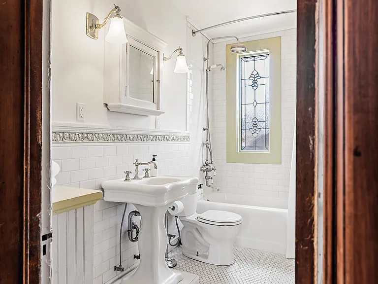 1420 Columbine St — Photo 47