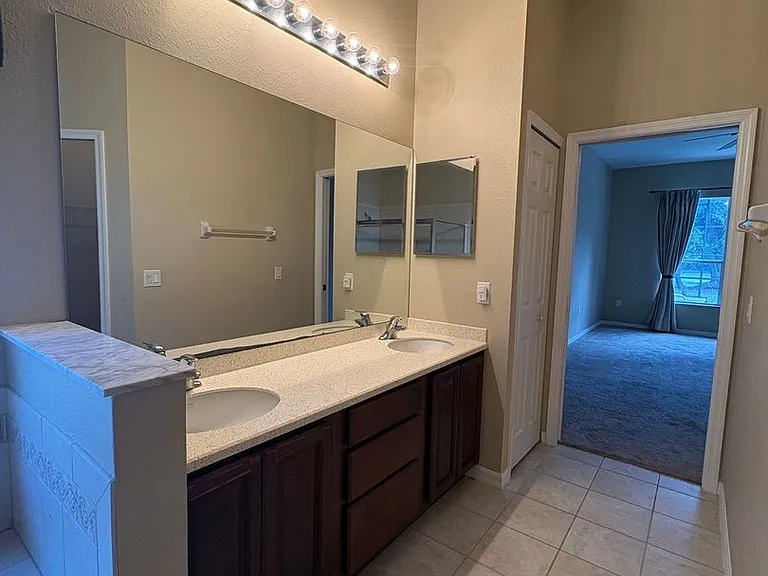 3185 Soft Breeze Cir — Photo 30