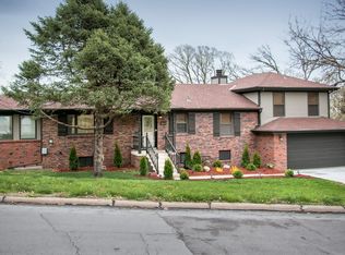 9641 N 29th St, Omaha, NE 68112