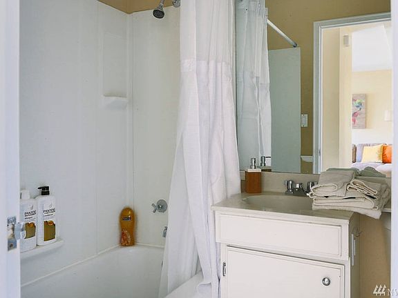 5th image of 1400 Hubbell Pl APT 1315