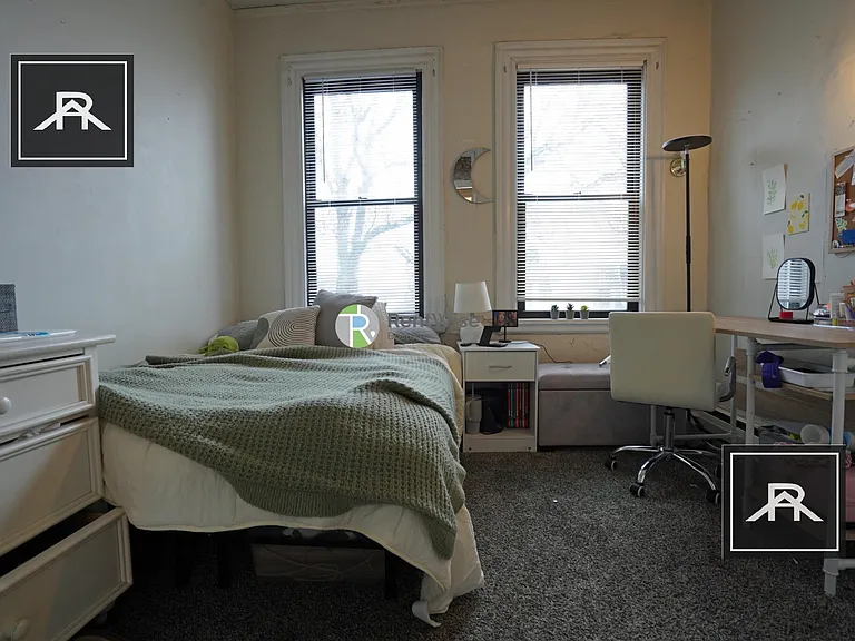 74 Gardner St #D6 — Photo 9