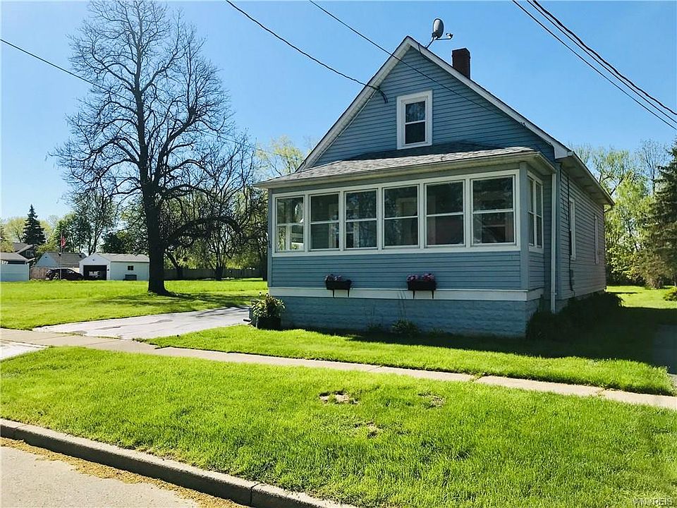 1st image of 36 Hinchey Ave