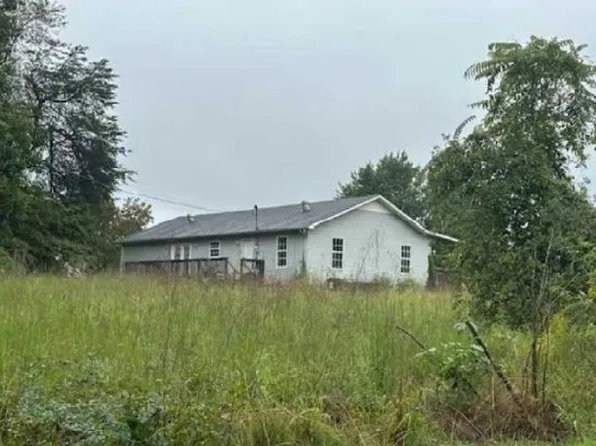 1934 Levon Sparkman Rd, Doyle, TN 38559