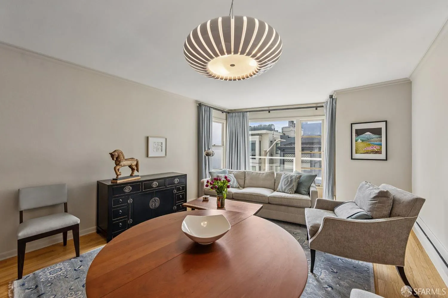 1260 Clay St APT 301 photo 1