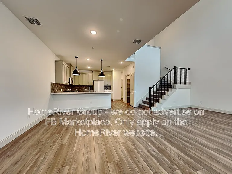 8627 Dynasty Ln — Photo 4