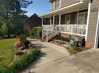 7673 Heriot Dr, Fayetteville, NC 28311
