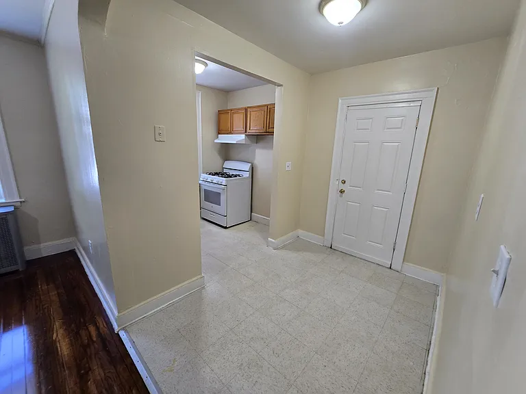 34 Hotchkiss St #B44 — Photo 3