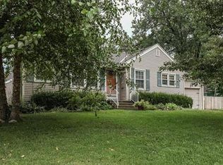 5249 Outlook St, Mission, KS 66202