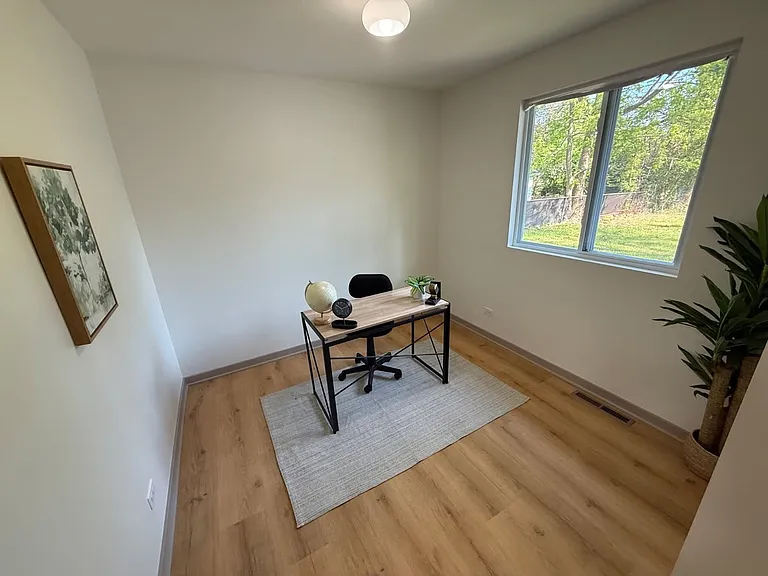 939 S Fletcher Dr — Photo 9