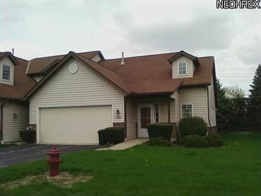 1st image of 5785 Gateway Ln