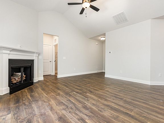5th image of 82 Laramie Ln Lot 37