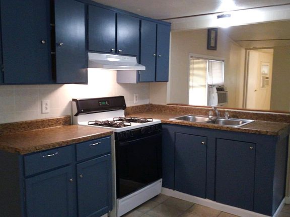 4th image of 5217 Cabana Dr