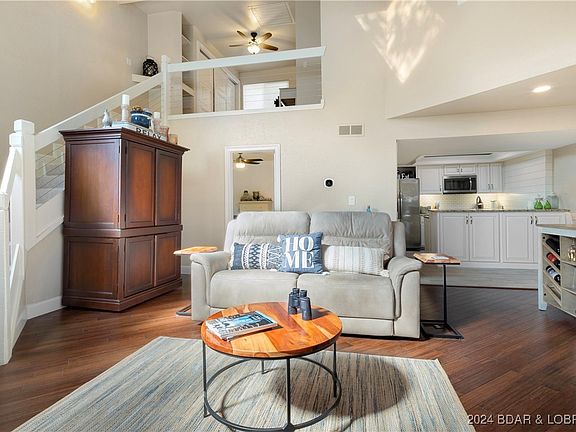 5th image of 188 Bentwood Ct #188