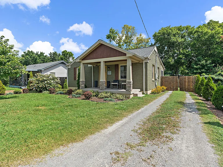 2706 Deerfield Dr — Photo 28