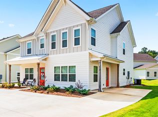 418 Jack Hampton Dr, Auburn, AL 36830