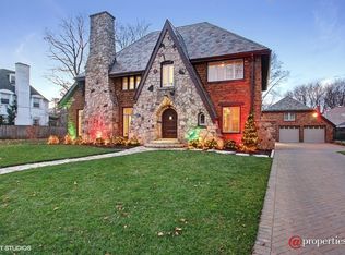 5888 N Forest Glen Ave, Chicago, IL 60646