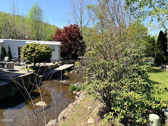 4th image of 4229 E Pkwy Lot 174