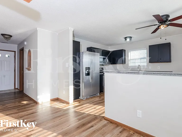 5355 Milhouse Rd — Photo 4